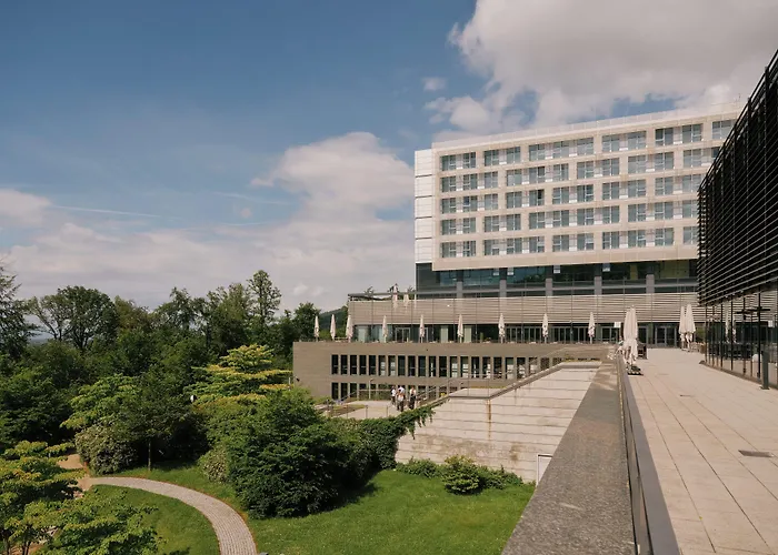Lufthansa Group Hotel & Campus Seeheim